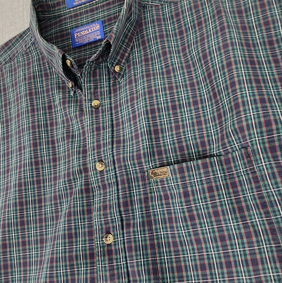 Vintage Pendleton 100% Cotton Button Down Pocket Shirt. Plaid Green and Red. XL - Picture 2 of 7